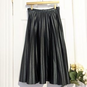 Zara Metallic Green Accordion Pleated Skirt Midi